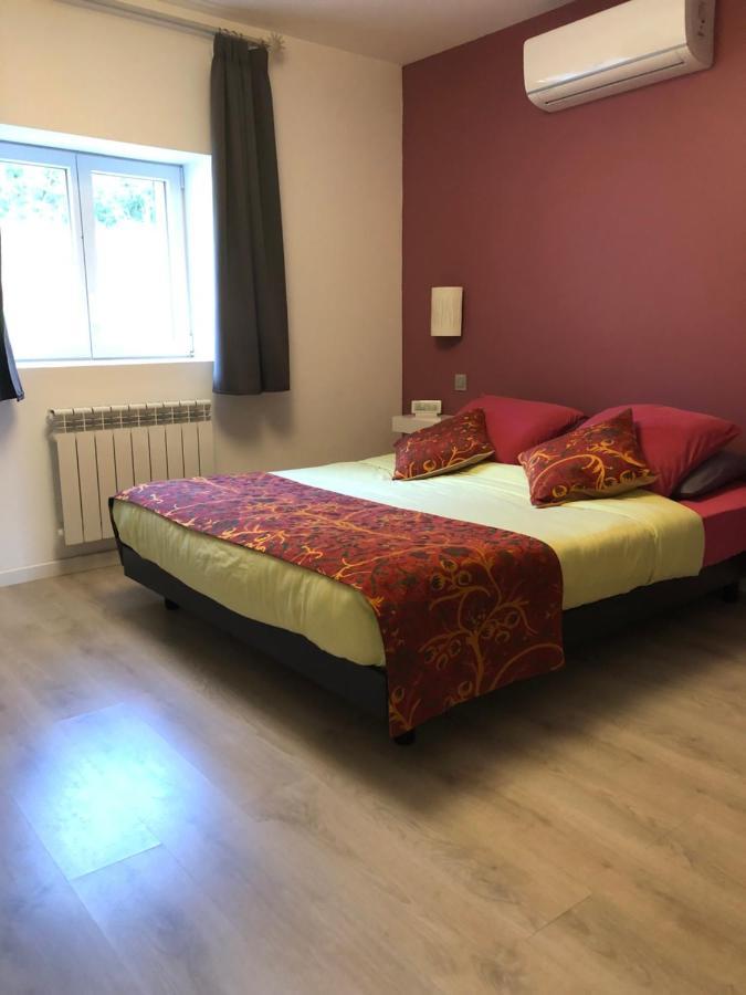 La Ferme Du Bonheur Bed & Breakfast Arbigny Екстериор снимка