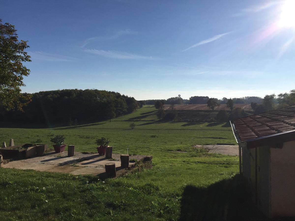 La Ferme Du Bonheur Bed & Breakfast Arbigny Екстериор снимка