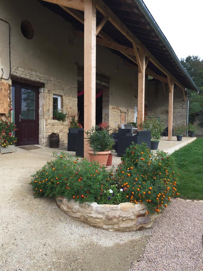 La Ferme Du Bonheur Bed & Breakfast Arbigny Екстериор снимка